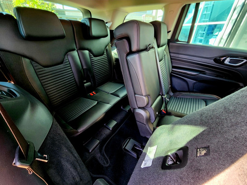 Jeep Commander 2.0 Td380 At9 4x4 7pas Limited