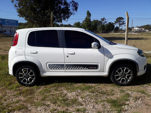 Imagen 4 de 11 de Fiat Uno Sporting 2013 Gd