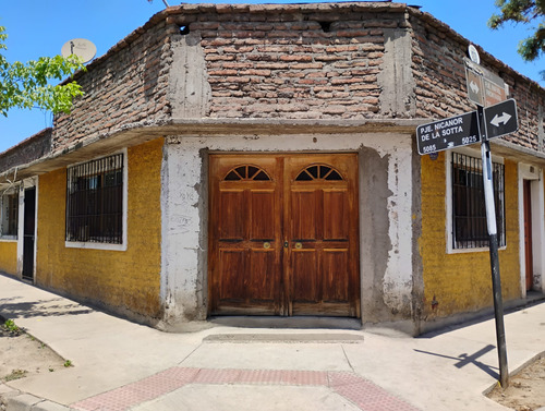 Gran Casa 5d/1b Con Local O Taller. Departamental-industrias
