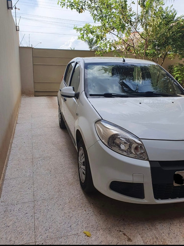 Renault Sandero 2012 1.0 16v Expression Hi-flex 5p