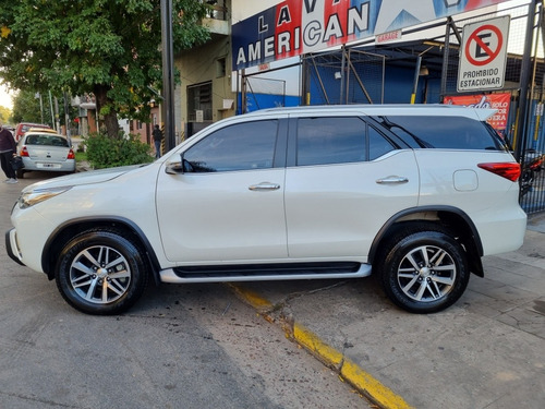 Toyota Sw4 2.8 Srx 177cv 4x4 7as At 2019
