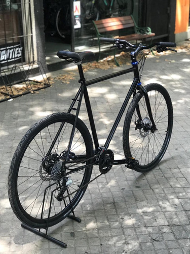 Imagen 3 de 7 de Bicicleta 28 Hybrid Pro - Cumpasbikeshop