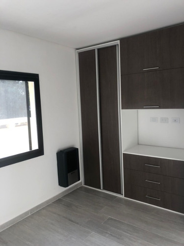 Duplex En Venta En Wilde Este