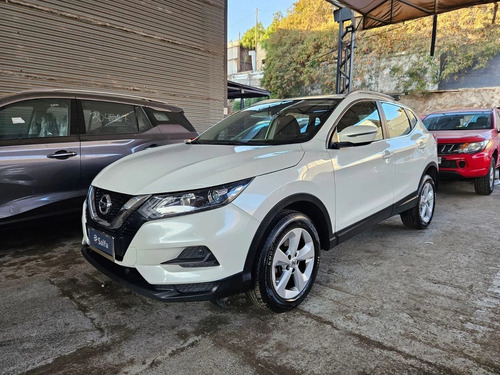 Nissan Qashqai 2.0 SENSE 4X2 MT 5P