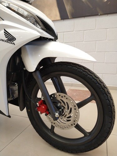 Imagen 8 de 18 de Honda Wave 110s Full - Paperino Srl