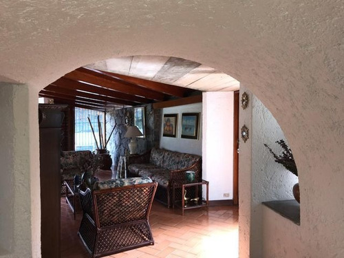 Imagen 13 de 15 de Casa En Venta En Prados Del Este 22-2115 Caro Fermoso 0424-2083128