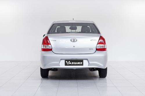 Toyota Etios Sedan 4p X 1.5 Mt My21 0km