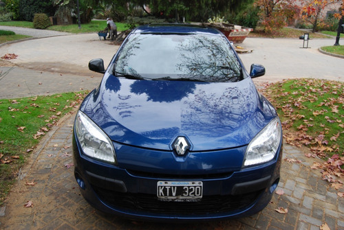 Imagen 11 de 17 de Renault Megane 2.0 Privilege 2012