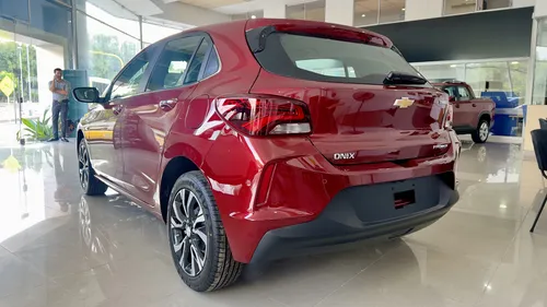 Chevrolet Onix 1.0T Premier Hatch At