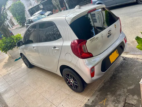 Kia Picanto 1.0 Emotion Aa