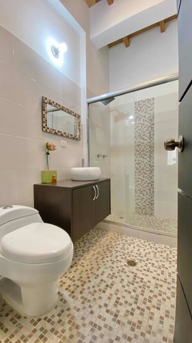 Imagen 9 de 10 de En Venta Exclusiva Propiedad En Urb Privada Villa Granadina