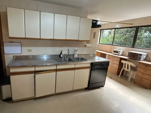 Apartamento En Arriendo En Castropol. Cod A776002