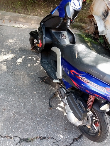 Imagen 6 de 12 de Scooter New Cobra 150