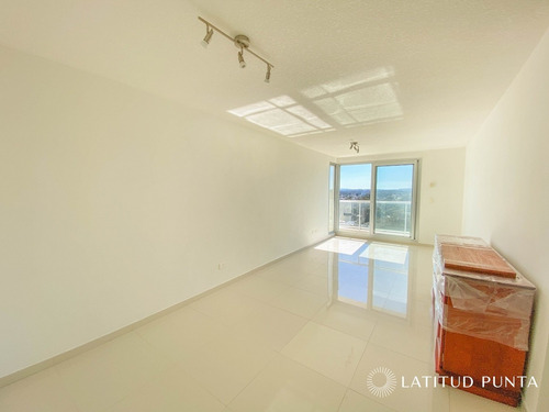 Apartamento En Roosevelt- Ref: 46