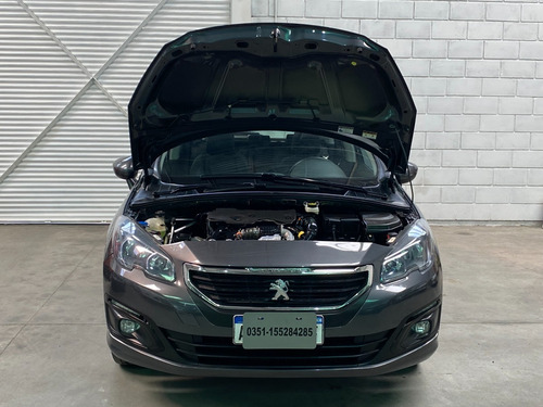 Imagen 8 de 17 de Peugeot 308 Allure 1.6 Hdi 2016 * Financio * Recibo Menor *
