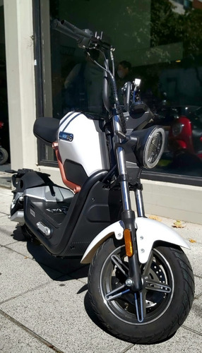 Imagen 13 de 15 de Sunra Miku Max 800w 60v Litio Moto Eléctrica 0km V