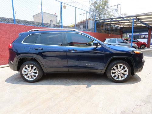 Imagen 7 de 11 de Jeep Cherokee Limited 2016 Azul