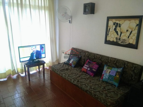 Buena Ubicación A Pasos De Playa Brava Y Mansa . - Ref: 5138