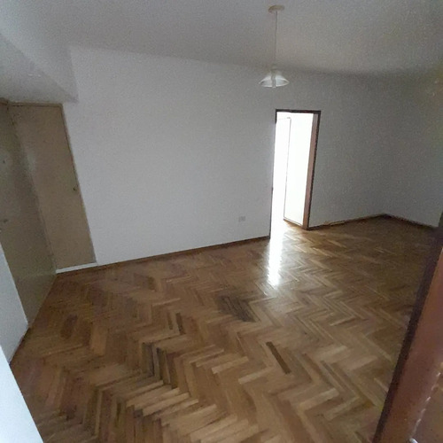 Imagen 9 de 14 de Venta Departamento 3 Amb San Martin Centro