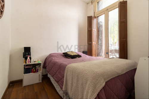 Venta Casa 3 Dormitorios, 2 Baños, Garage En La Aguada