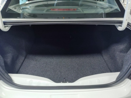 Imagen 6 de 8 de Peugeot 301 Allure 1.6hdi Man 5 Vel Spa