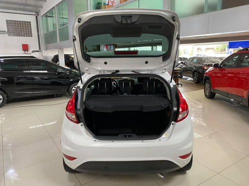 Fiesta 1.6 Sel 2017 Branco Completo