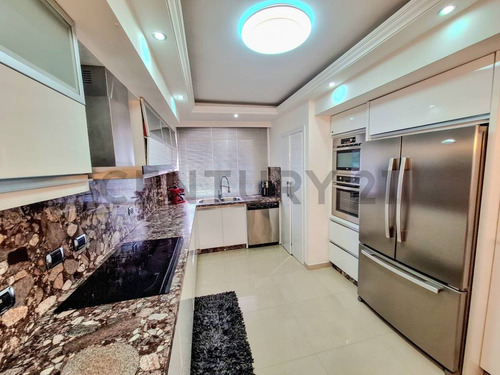 Apartamento Duplex En Venta Lecheria C R Terramar Villas