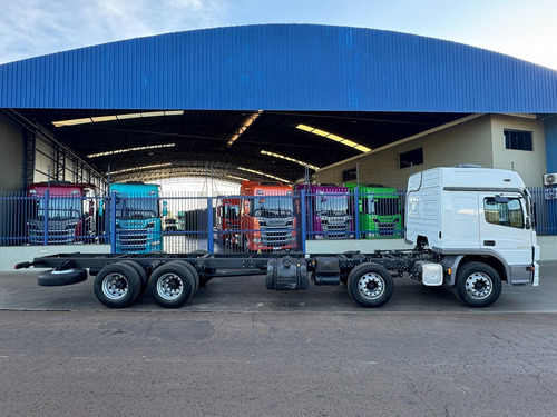 M.benz Atego 3030 8x2 Ano:2021/muito Novo.