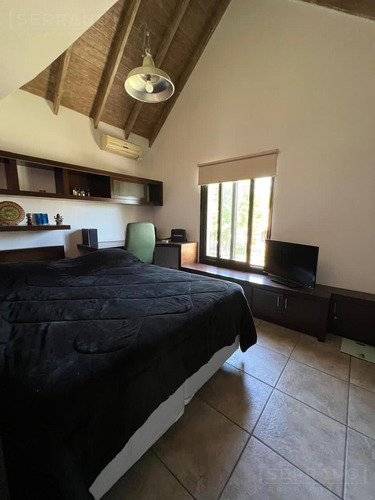Venta Casa 6 Amb Con Piscina En Barrancas De San Jose, General Pacheco