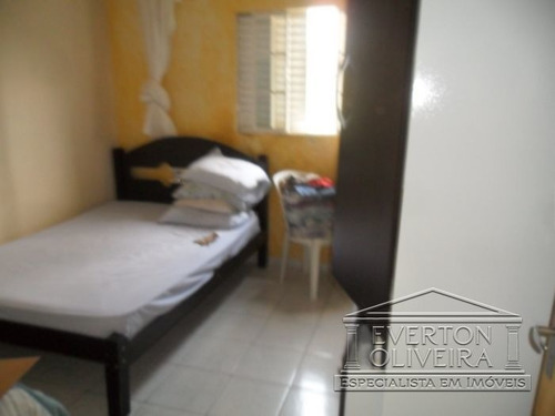 Casa - Parque Santo Antonio - Ref: 7975 - V-7975