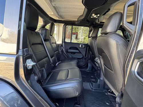 Jeep Wrangler 3.7 Sahara 3.6 4x4 At
