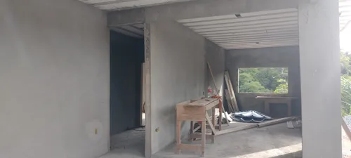 Vendo Linda Casa Em Miguel Pereira Rj. Em Faze De Acabamento