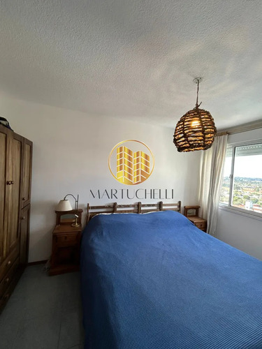 Apartamento De 2 Dormitorios Amoblado En Alquiler Anual, Zona Céntrica De San Carlos