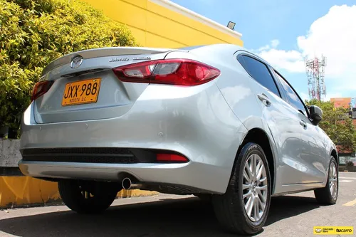 Mazda 2 1.5 Grand Touring Lx Sedan
