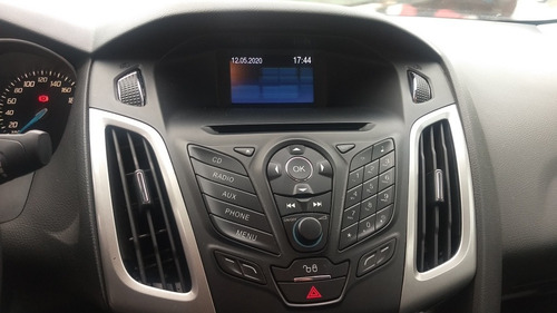 Imagen 9 de 12 de Ford Focus Iii 2.0 Sedan Se 2014