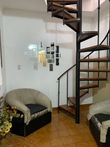 Imagen 2 de 14 de Departamento Tipo Casa En Venta En Villa Dominico