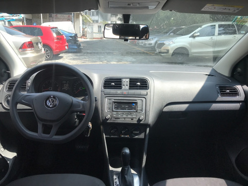 Imagen 10 de 14 de Volkswagen Vento 1.6 Startline At 2019