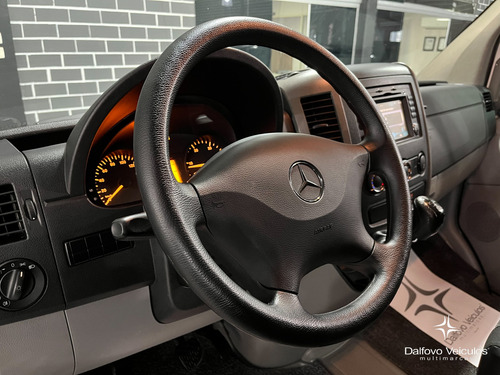Mercedes-Benz Sprinter Furgão 2.2 Cdi 311 Street Longo Teto Baixo 9m3 5p