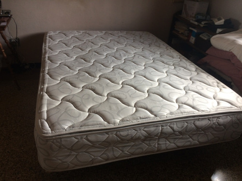 Colchon Y Box - $225 (Usado)