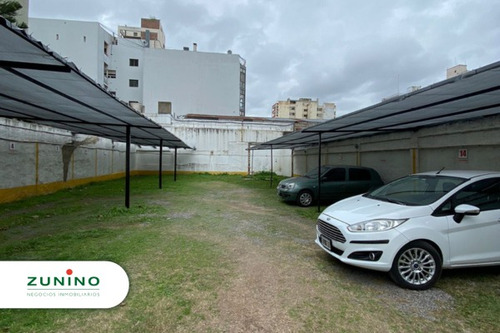 Excelentes Cocheras Semicubiertas En Alquiler