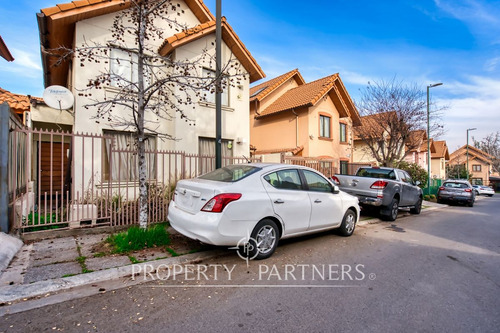 Oportunidad !! Venta De Casa En Condominio. Secto...