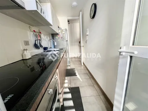 Departamento En Venta De 3 Dorm 2 Bañ 1 E 1 B. Metro Lo Vial