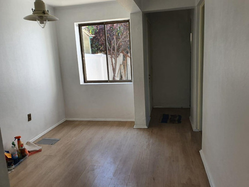 Arriendo Casa Ñuñoa, 2d/1b 1e,170m2 Emilia Téllez Y Coventry