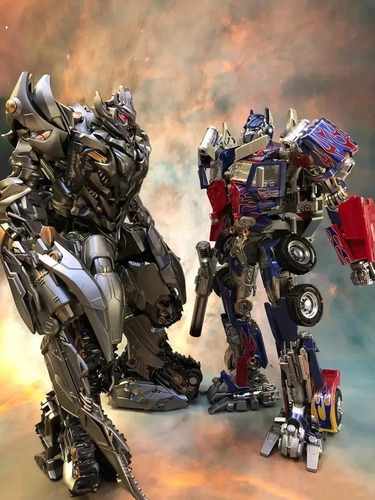 Imagen 7 de 10 de Transformers Optimus Prime Black Mamba Ls03