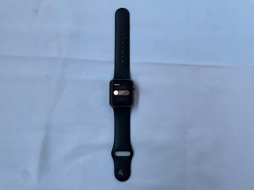 Apple Watch Series 1 (38mm) Para Refacciones Negro Plastico Negro (Usado)