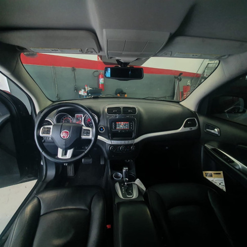 Imagem 5 de 12 de Fiat Freemont Precision 2.4 2012 Automatico 7 Lugares