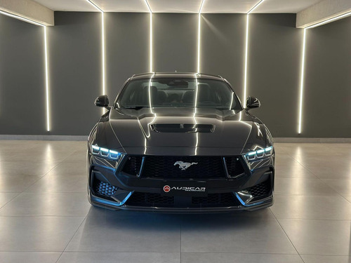 Ford Mustang New Gt V8