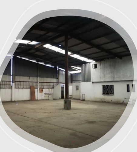 Excelente Bodega En Venta A Pie De Autopista México - Querétaro