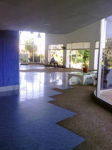 Imagen 15 de 21 de Apartamento Vacacional Orilla De Playa Costa Azul Edificio Esparta Suites