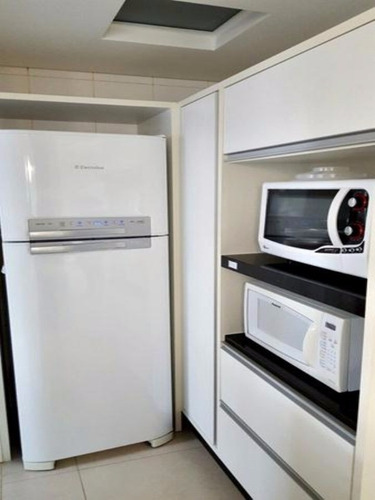 Imagem 15 de 26 de Ótimo Apartamento Mobiliado + 02 Vagas - Meia Praia - Itapema/sc!!! - Ap411 - 4536739
